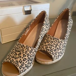 TOMS Women’s Wedge Heels